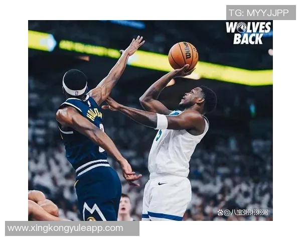 爱德华兹季前赛首球精彩回顾高难度撤步跳投展现夏季训练成果